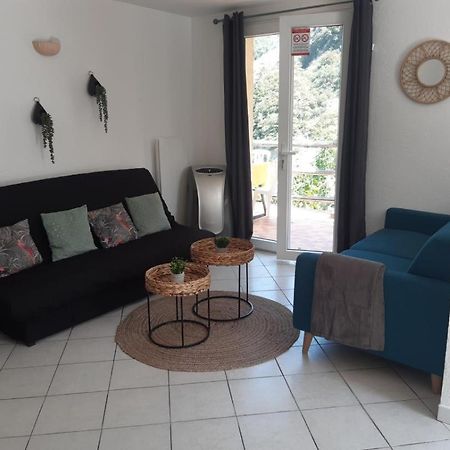 Appartement 3 Pieces Dans Maison Individuelle Entre Mer Et Montagnes Bouyon Exterior foto